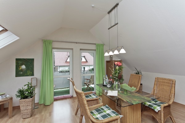 Romantisch bosappartement bij Nieheim met eigen terras en BBQ - thumbnail 3