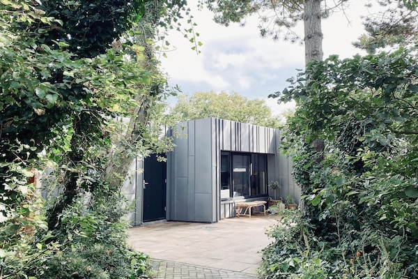Designvilla De Biotoop: luxe verblijf op loopafstand van het strand - thumbnail 6