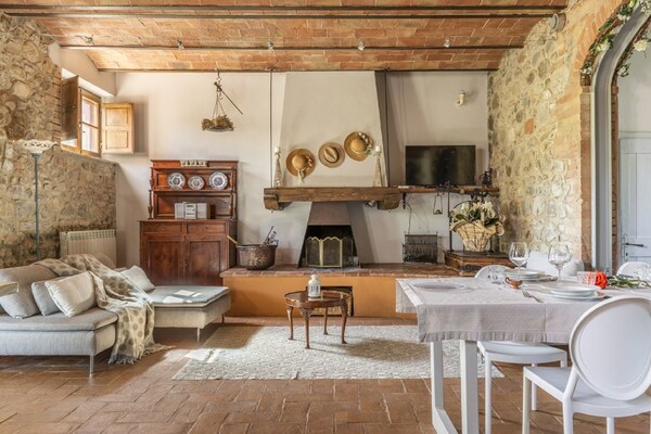 Privézwembad en Toscaanse luxe in Villa Acqua, Castiglione D'orcia - thumbnail 3
