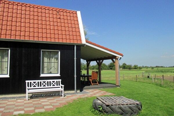 Authentiek boerderijvakantiehuis bij het Markermeer in Schellinkhout - thumbnail 2