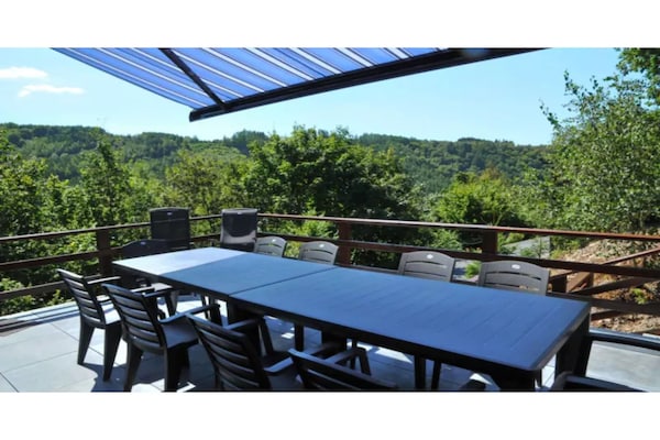 Ruim chalet voor 12 personen met sauna en privétuin in La Roche-en-Ardenne - thumbnail 5