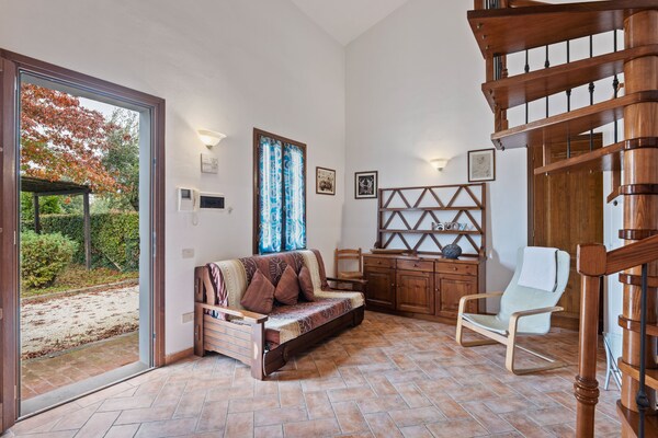 Sfeervol boerderij-appartement in Toscaanse heuvels bij Fucecchio met wellness - thumbnail 3