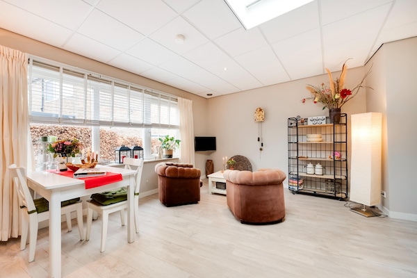 Luxe appartement in bosrijke omgeving, 200m van centrum Bergen - thumbnail 2
