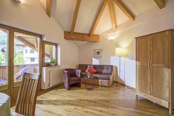 Aan de piste: sfeervol appartement in Kaltenbach voor 2 personen - thumbnail 3