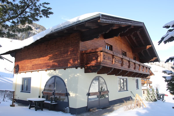 chalet-kristall sleeps 12