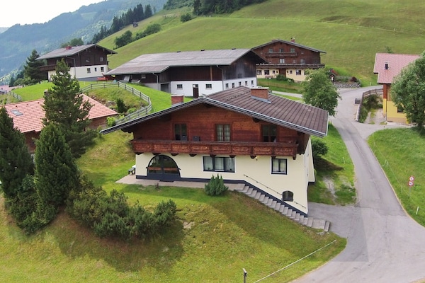 Chalet Kristall in Austria - a perfect villa in Austria?