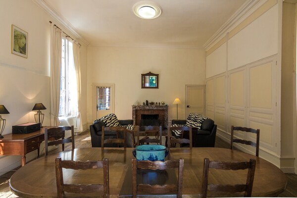 Sprookje in de Dordogne: Vakantiehuis bij kasteel in Chaleix voor 9 personen - thumbnail 6