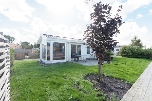 Vrijstaand Zaans chalet in West-Graftdijk voor 6 personen met tuin - thumbnail 5
