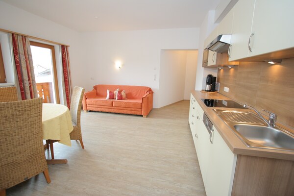 6-persoons stijlvol appartement in het centrum van Uderns - thumbnail 6