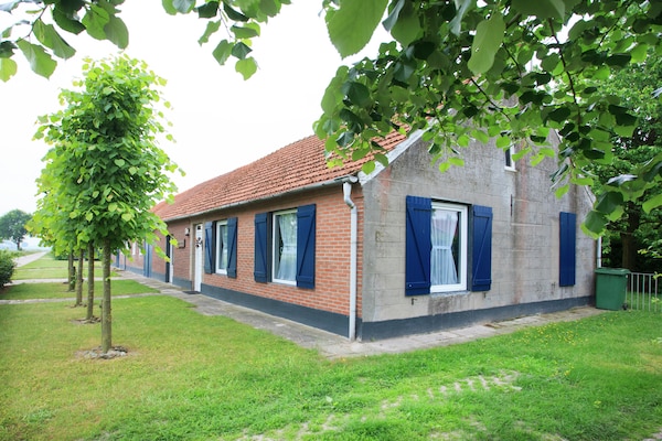Bi-j Moppe Door: sfeervol vakantiehuis in bosrijk Limburg met hondvriendelijke tuin - thumbnail 1
