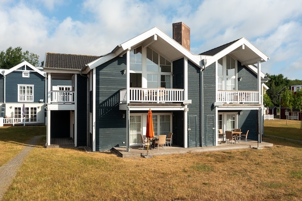 Luxe villa op Hansapark Resort met zeezicht, sauna & houtkachel - thumbnail 2
