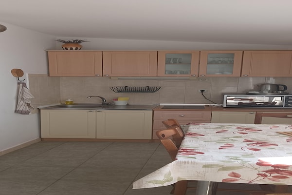 Knus bosappartement op 300m van zee in Starigrad Paklenica - thumbnail 5