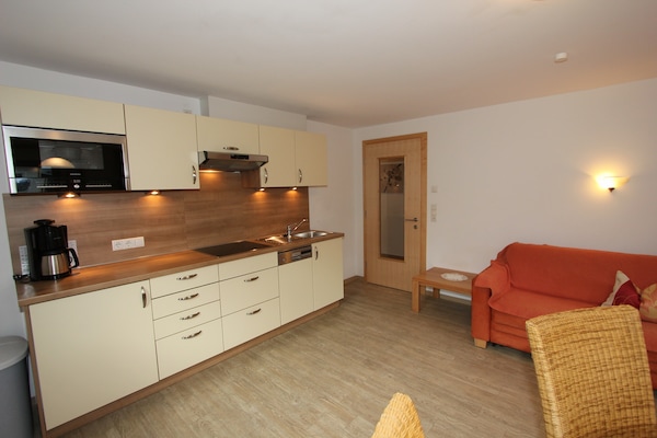 13-persoons stijlvol appartement in het centrum van Uderns - thumbnail 5