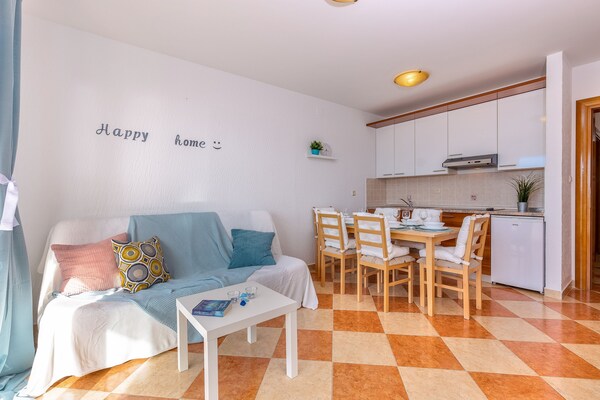 Appartement Villa Marija 3: Zeezicht & strand op 100 meter in Crikvenica - thumbnail 5