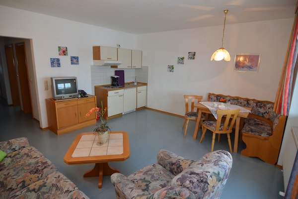 Knus appartement aan de bosrand bij Rotthalmünster met tuin - thumbnail 6