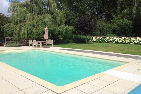 Rustiek vakantiehuis aan de Vienne bij Chinon met omheinde tuin - thumbnail 4