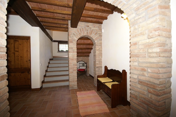 9-persoons villa met privézwembad in Umbertide - thumbnail 5