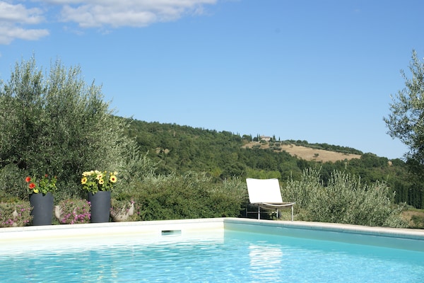 9-persoons villa met privézwembad in Umbertide - thumbnail 4