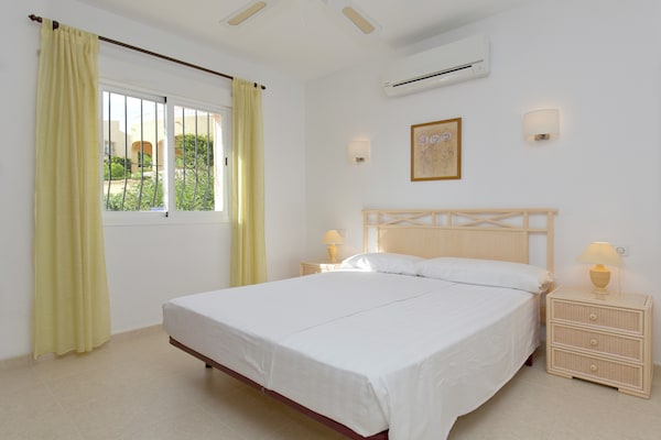 Villa Magnolias: sfeervolle villa met privézwembad op 900m van het strand in Moraira - thumbnail 5