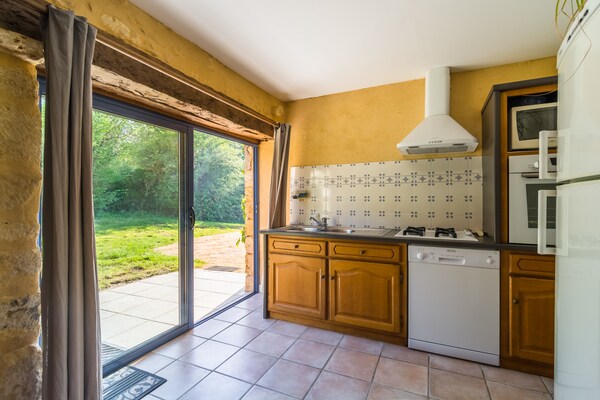 Vrijstaand vakantiehuis met zwembad in de Dordogne, 6 personen - thumbnail 5