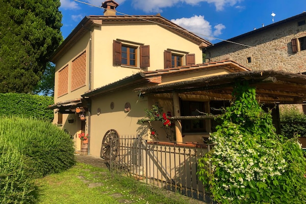 Charmant stenen vakantiehuis Il Fienile in Arezzo - thumbnail 2