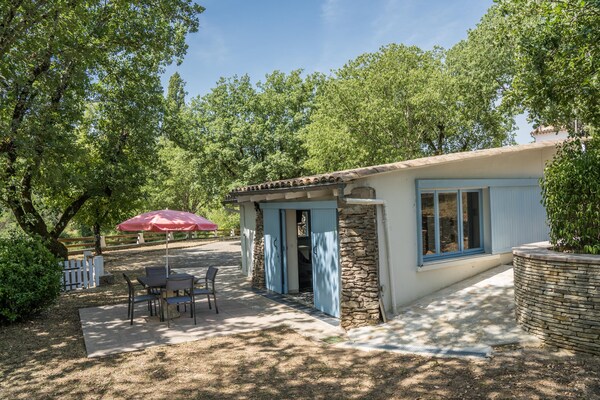 Vrijstaand vakantiehuis met zwembad en uitzicht op de Ardèche heuvels - thumbnail 6