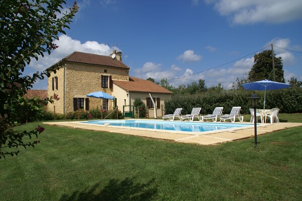 maison-de-vacances-besse-l-aiguillou