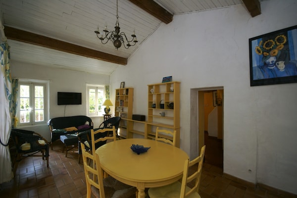 Knus vakantiehuis aan de golfbaan in Six-Fours-les-Plages - thumbnail 4