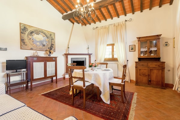 Vrijstaande villa Cicerchia met tuin en golfbaan nabij Cortona - thumbnail 4