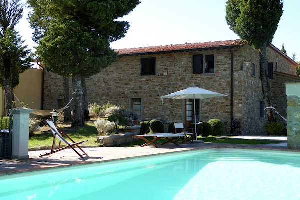 Sfeervol vakantiehuis Sorbo Quattro in Montecarelli - thumbnail 2