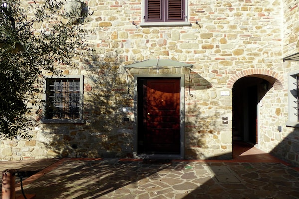 Sfeervol vakantiehuis Sorbo Quattro in Montecarelli - thumbnail 3