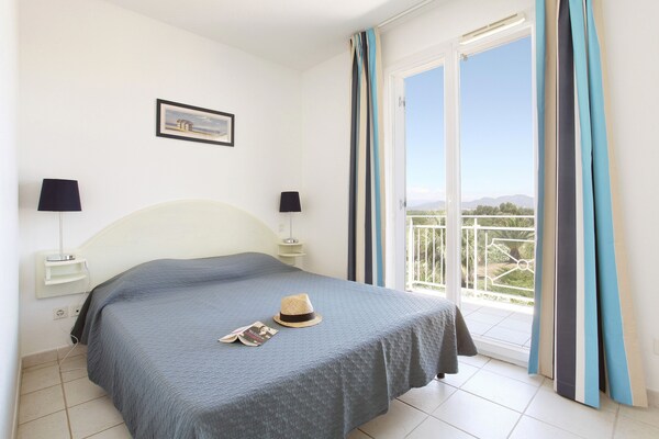 Licht appartement voor 5 op vakantiepark in Saint-Aygulf - thumbnail 4