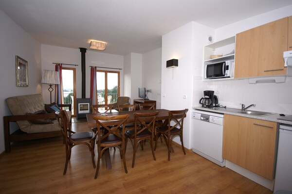 Knusse cottage aan het meer in Eppe-Sauvage voor 7 personen - thumbnail 6