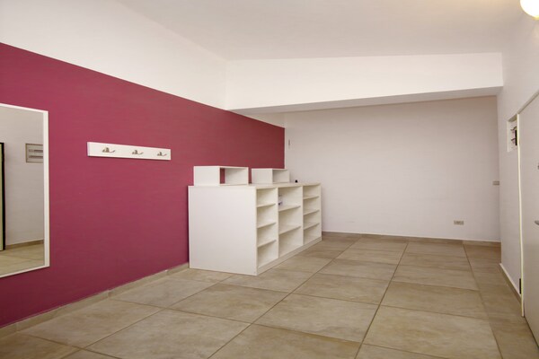 Aan zee gelegen ruim appartement in Srima voor 7 personen - thumbnail 4