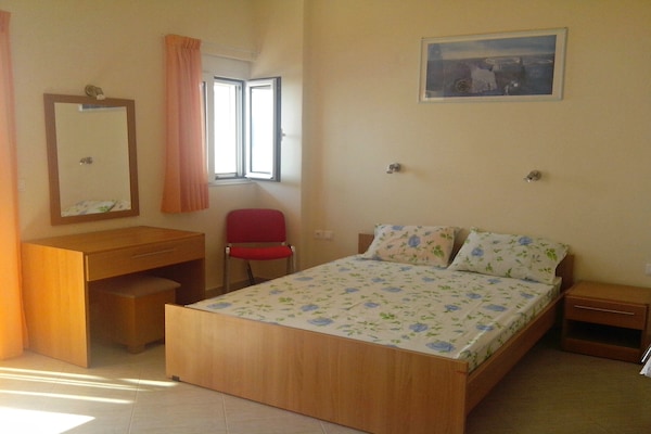 Seaview Studio 1: Uitzicht op zee in authentiek Ravdoucha, Kreta - thumbnail 3