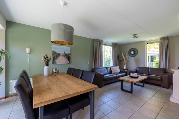 Vrijstaand waterhuis met privé sauna aan het IJsselmeer - thumbnail 3