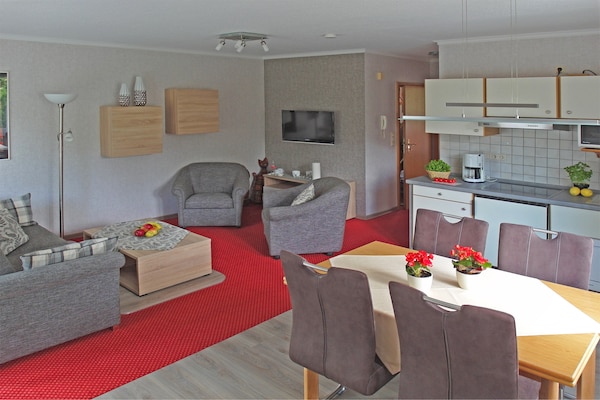 Rustiek appartement voor 6 personen aan de bosrand in Willingen-Schwalefeld - thumbnail 3