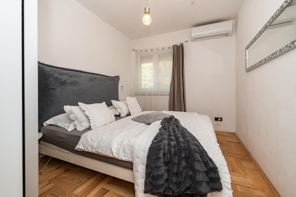Villa Luna: Stijlvolle vrijstaande villa voor 6 in Zadar - thumbnail 5
