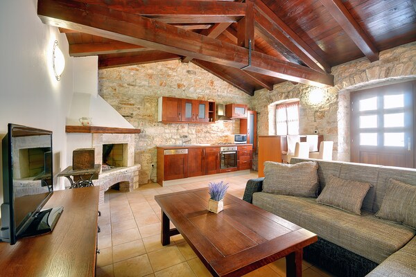 Casa Silvano: Ruim vakantiehuis met verwarmd zwembad in Istrië, Kroatië - thumbnail 3