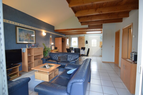Rustiek appartement Anika I aan de bosrand van Gransdorf, Eifel - thumbnail 6