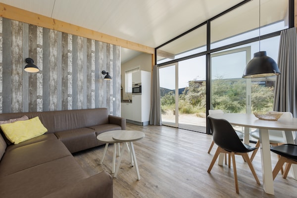 Sea Lodge Bloemendaal: Luxe strandvakantie met hond aan de Noord-Hollandse kust - thumbnail 2