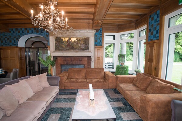 Kasteelvilla in Jamoigne voor 32 personen met privézwembad en wellness - thumbnail 2