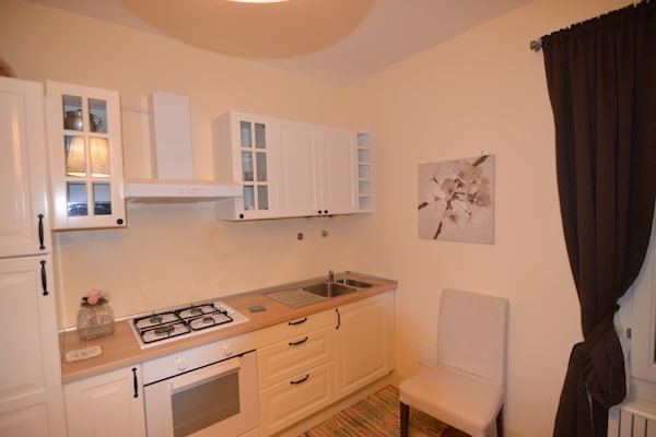 Appartement tussen wijngaarden met zwembad, 9 km van strand Riccione - thumbnail 4