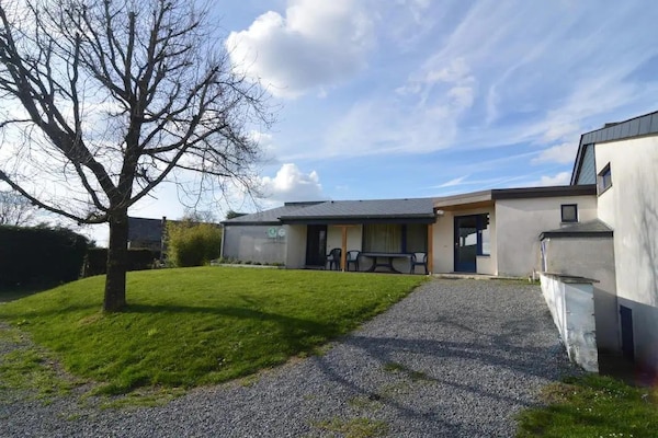 Op 1 km van het centrum: gelijkvloers landhuis in Purnode (Dinant) - thumbnail 2