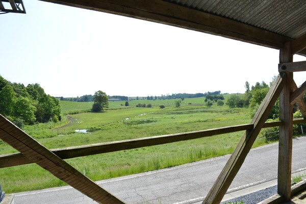 Rustiek verbouwde boerderij voor 14 personen in Tavigny - thumbnail 4