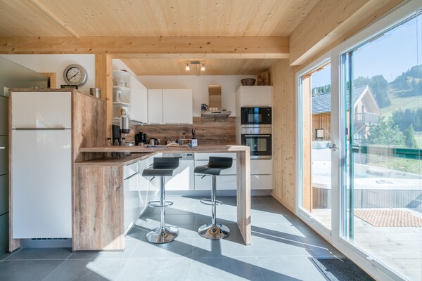 Ruim chalet voor 8 personen met privé wellness aan de rand van het bos in Murau - thumbnail 4
