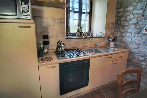 Casa Visillo: Authentiek Umbrië-appartement met zwembad bij Todi - thumbnail 5