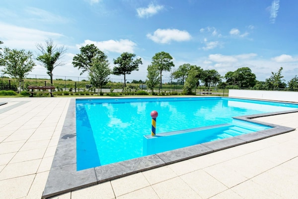 Vrijstaand chalet op vakantiepark in West-Graftdijk, 6 persoons - thumbnail 2