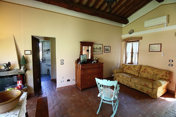 Casa Rufino: Uw privé landhuis met tuin en gedeeld zwembad in Todi - thumbnail 4