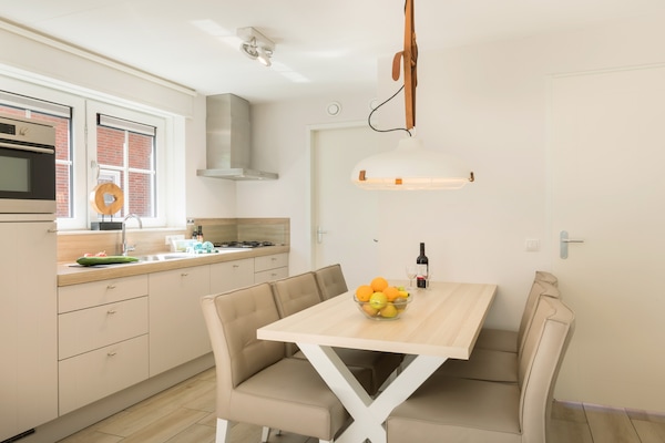 Elegante villa in jaren 30-stijl op exclusief vakantiepark Dishoek - thumbnail 3